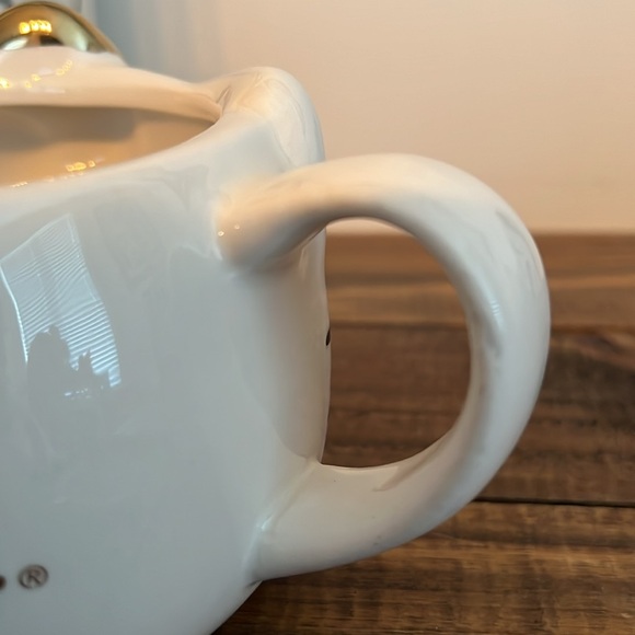 Hello Kitty Face Sculpted Mug - Picture 3 of 4